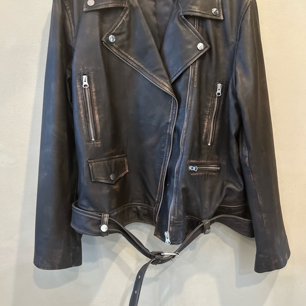 Oversized leather biker jacket - Picture 5 of 8